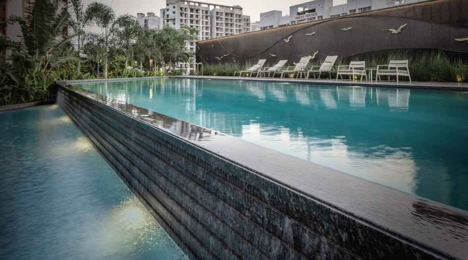 Platinum-Mansionz-Amenities-Infinity-Pool